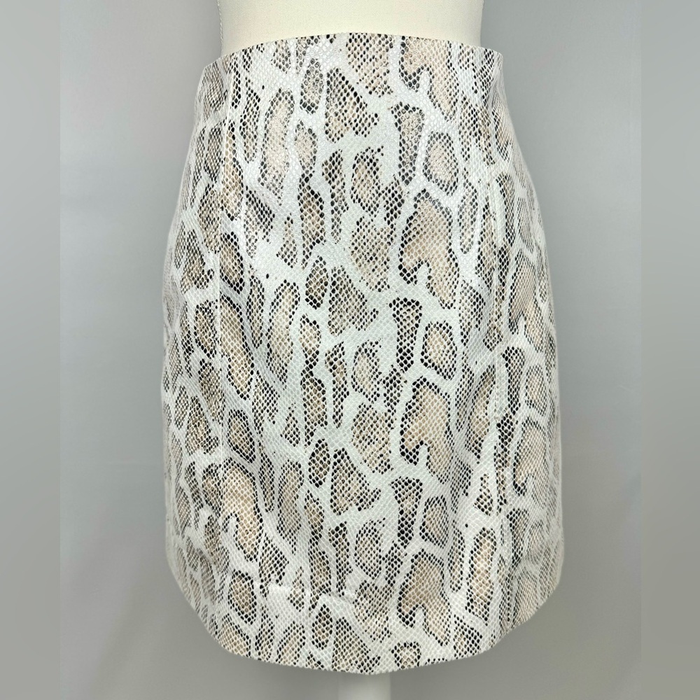 MOD on Trend Miniskirt White Snakeskin Faux Suede Lightweight Neutral Large